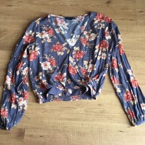 AE American Eagle floral crop top